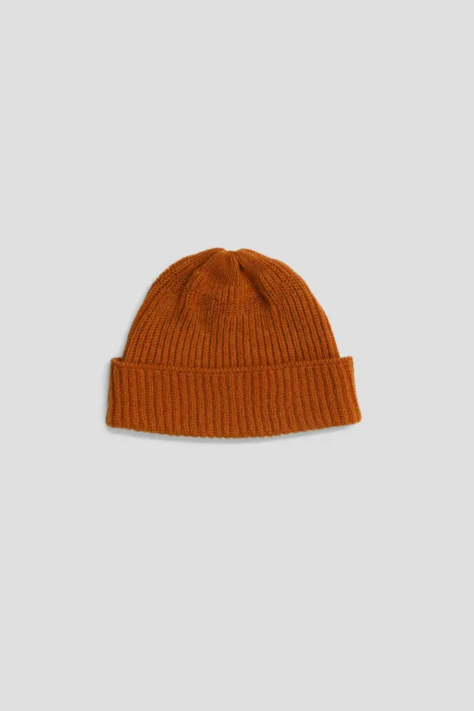 Fisherman's Rib Short Beanie - Sienna