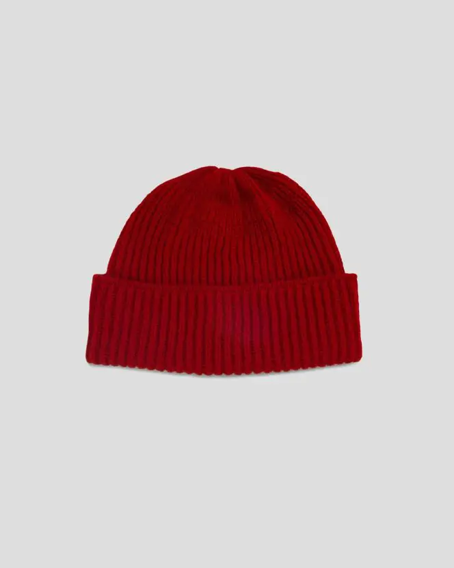 Fisherman's Rib Short Beanie - Ruby